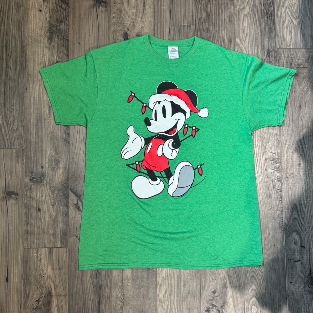 Disney Mickey Mouse Christmas Lights T‎ Shirt Adult Size L Green Holiday